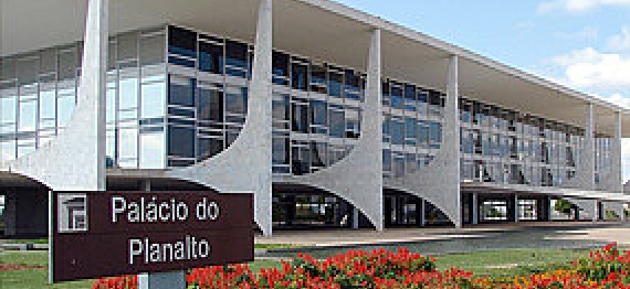 palacio-planalto-18062012.jpg